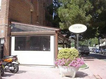 Apartamentos Antillas Fenals Lloret de Mar